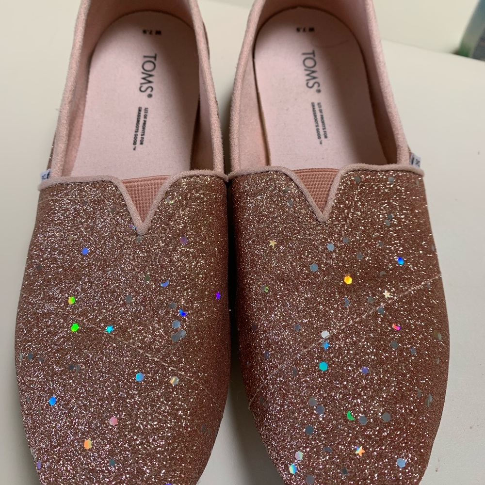 Toms shoes